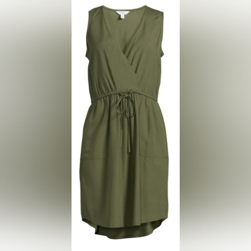 Time and Tru Women's Sleeveless Knee Length SurplusDress